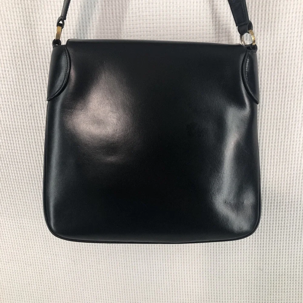 Authentic Gucci‎ Patent Leather Black Lion Turn Lock Shoulder Bag 53637